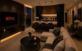 Colosseum View Luxury Apartments Rome